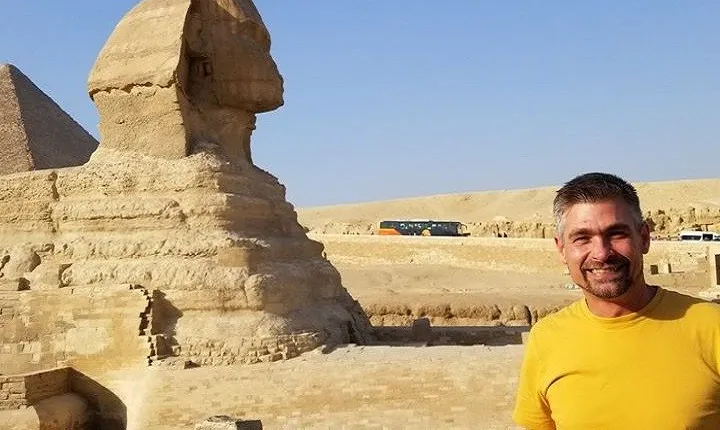 3-Days Tour around Cairo, Giza Pyramids, Egyptian Museum and Alexandria + Lunch