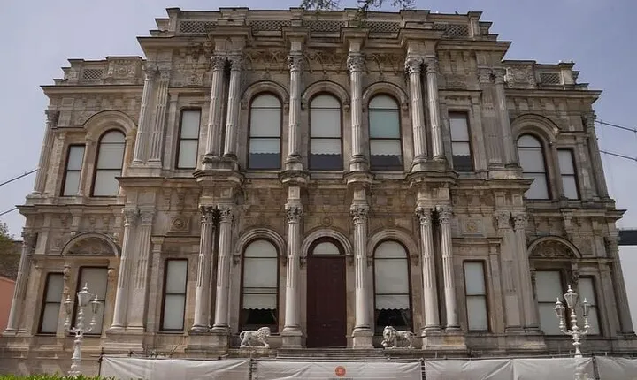 Beylerbeyi Palace Skip-the-Line Ticket and Audio Guide