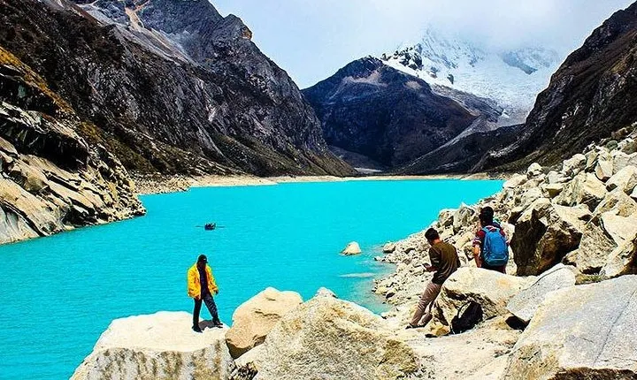 Laguna Parón one day from Huaraz