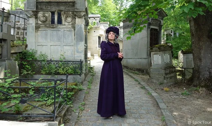Unusual 2-hour guided tour of the Père Lachaise cemetery