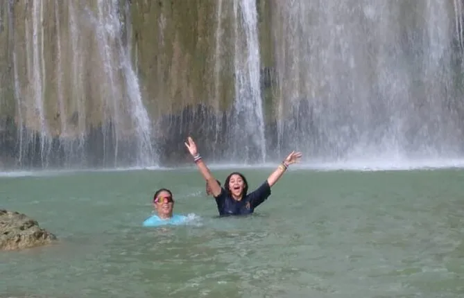 Half Day El Limon Waterfall Walking Tour with Lunch Transportatio