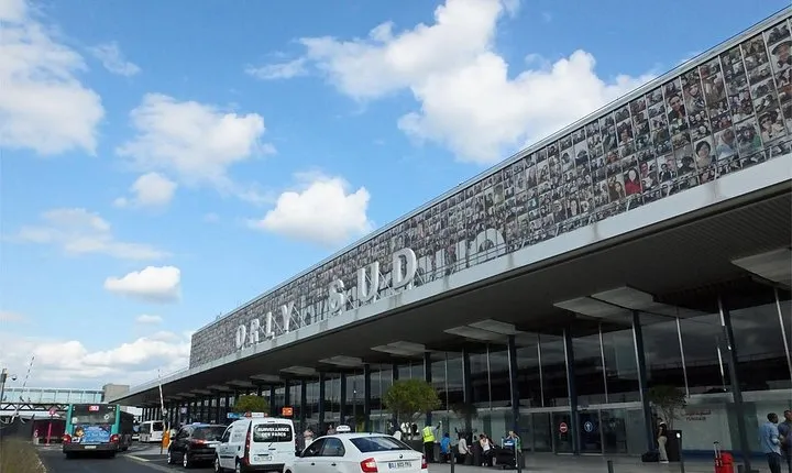 Paris Private transfer Orly Airport to Paris City