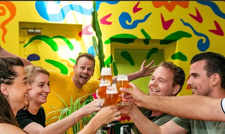 Amsterdam Craft Beer Brewery Tour by Bus with Tastings