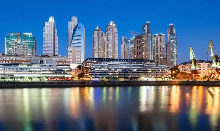 Puerto Madero and San Telmo Half Day Private Tour