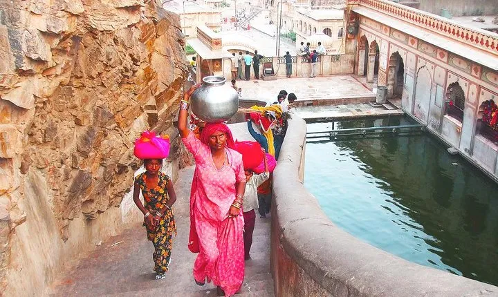  Jaipur Overnight Tour from New Delhi 