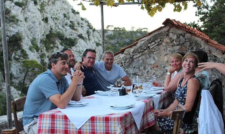 The Best of Hvar Small Group Tour with Wine Tasting and Dinner