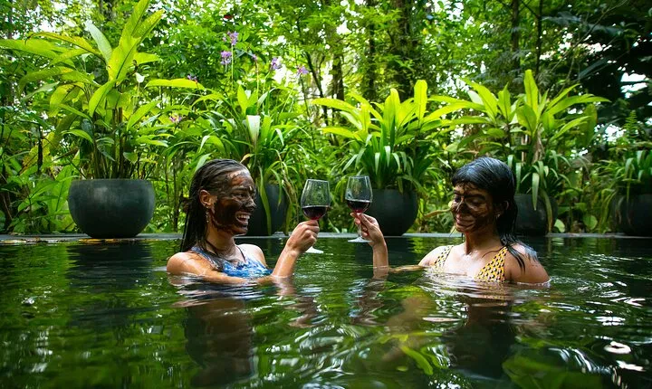 Empalme Detox Golden Mud in Rincon de la Vieja With Lunch