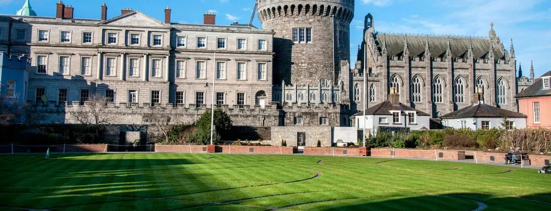 Old Dublin guided walking tour