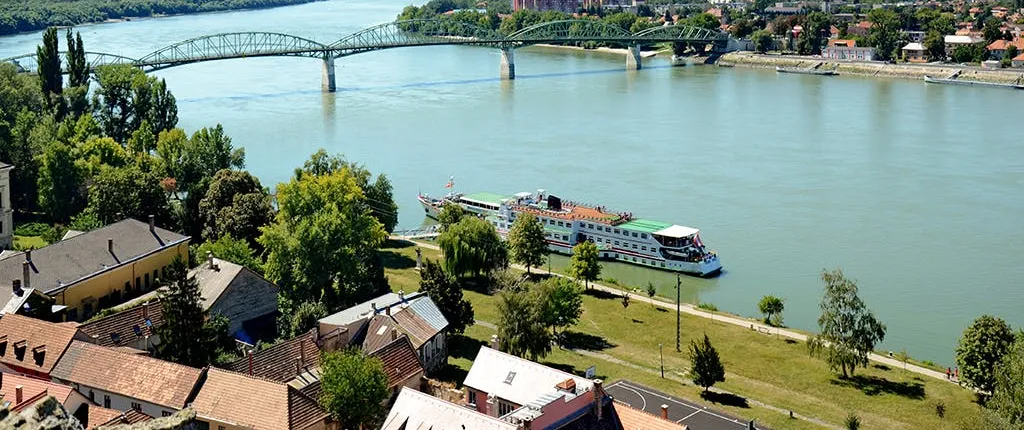 Excursion to the Danube bend from Budapest