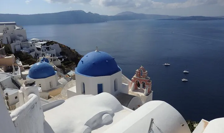 Dream Tour Mykonos Santorini 5 days