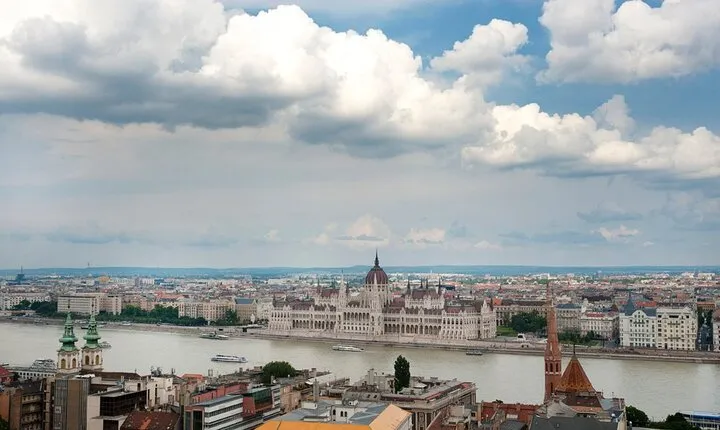 Budapest Private Full-Day City Sightseeing Tour