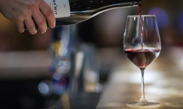 Full Day Best of Vancouver Private City Tour and Wine Tasting