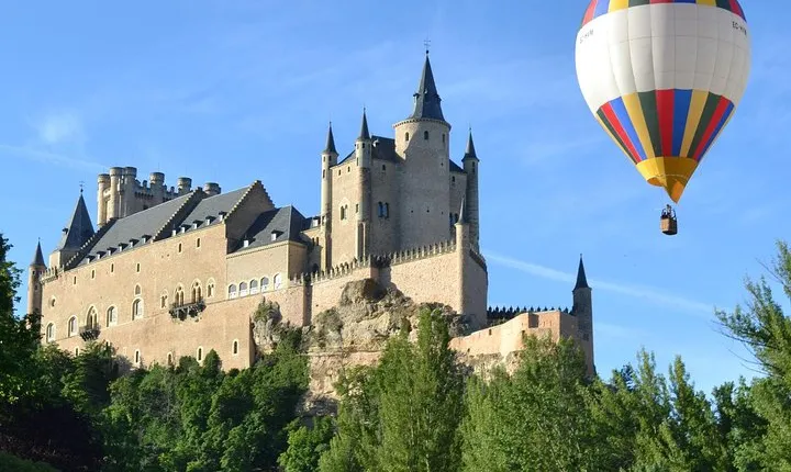 Hot Air Balloon Flight Over Segovia or Toledo