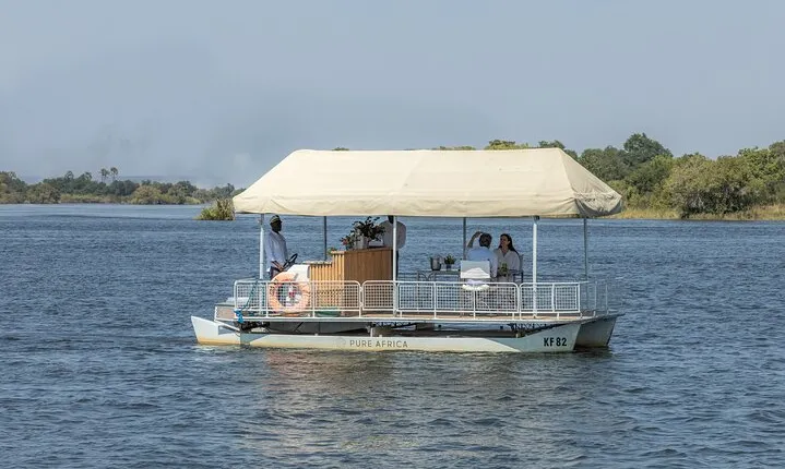 Private Lunch Cruise on the Zambezi River