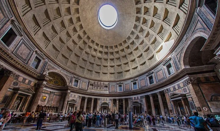 Rome: Pantheon, Trevi Fountain and Roman Squares Guided Tour