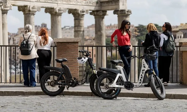 Private E-Bike Tour of Rome’s Seven Hills