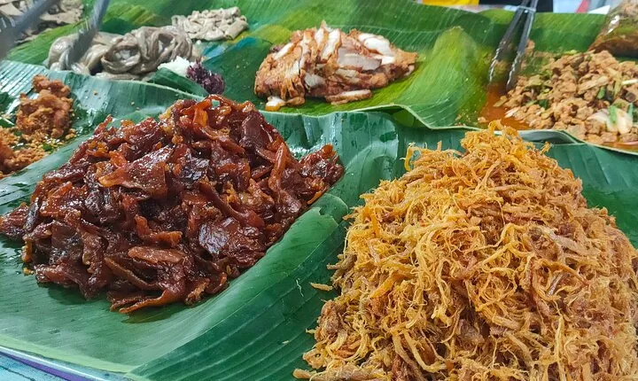 Tsunami Museum + Temple + Old Town + Street Food Market