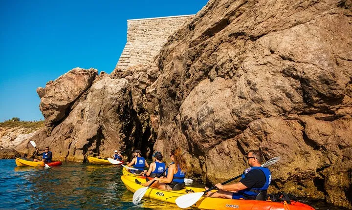 Two-Hour Guided Sea Kayaking Tour in Sete
