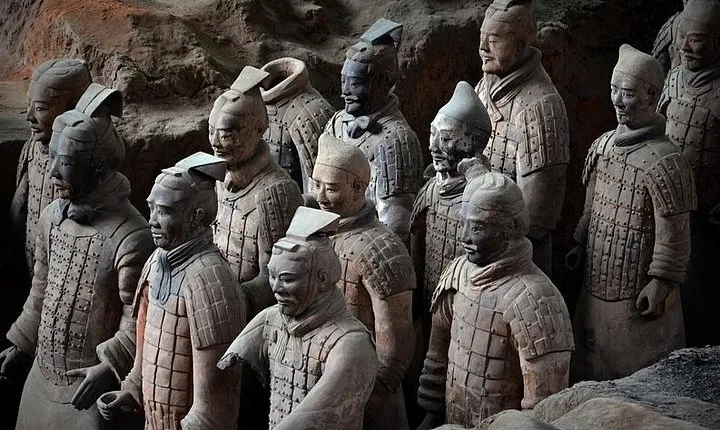 Half Day Xian Private Tour of Terracotta Warriors with Banquet