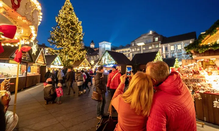Magic Christmas Tour in Toledo