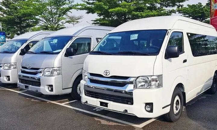 Kuala Lumpur Airport (KUL) to Kuala Lumpur - Round-Trip Transfer