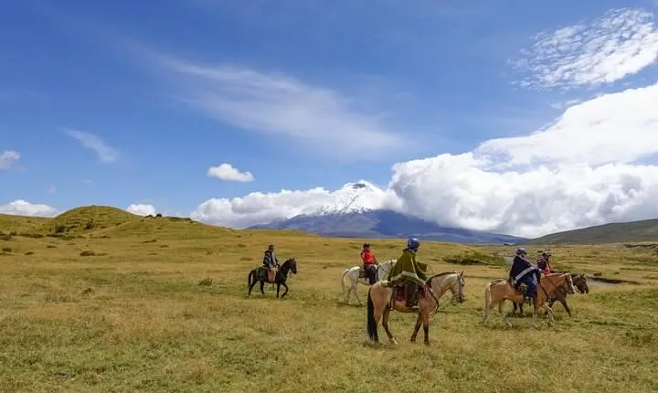 The Ultimate 6 Day Route through Ecuador's Andes and Amazon Tour