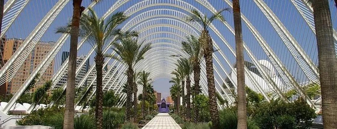 Valencia love stories private guided tour