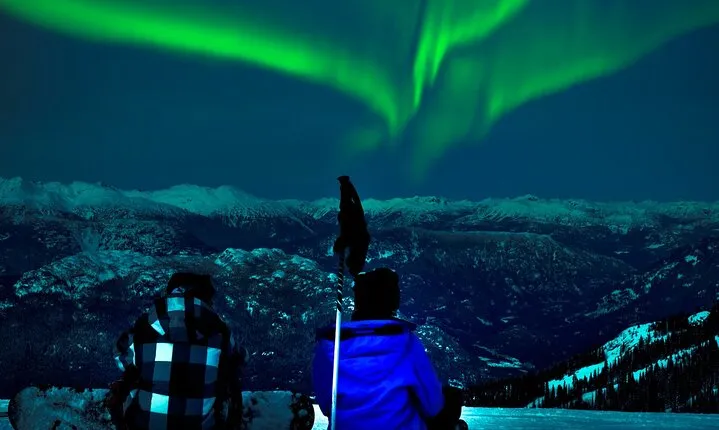 Aurora Borealis Quest: Private Yukon Nighttime Tour