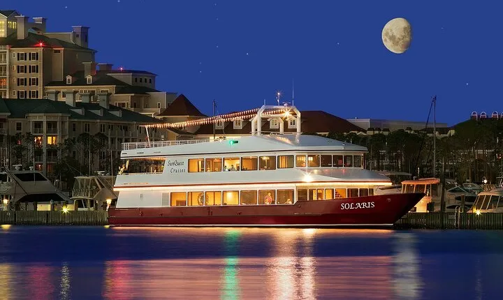 3 Hour Sunset Dinner Cruise by Solaris Yacht in Miramar Beach