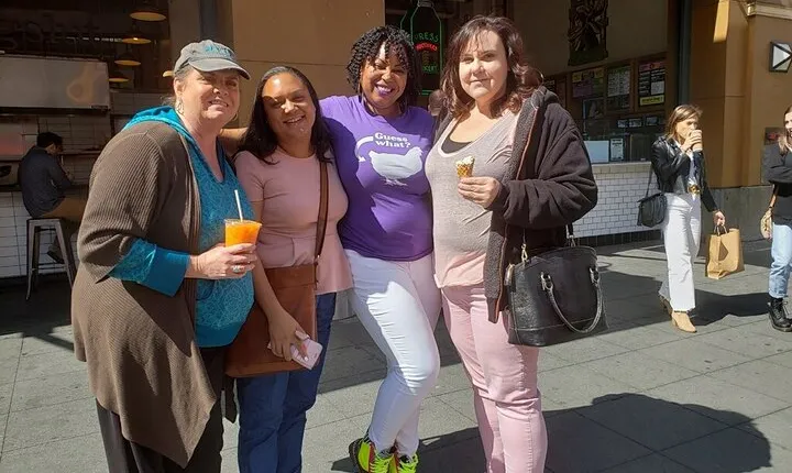 Looney Los Angeles Scavenger Hunt
