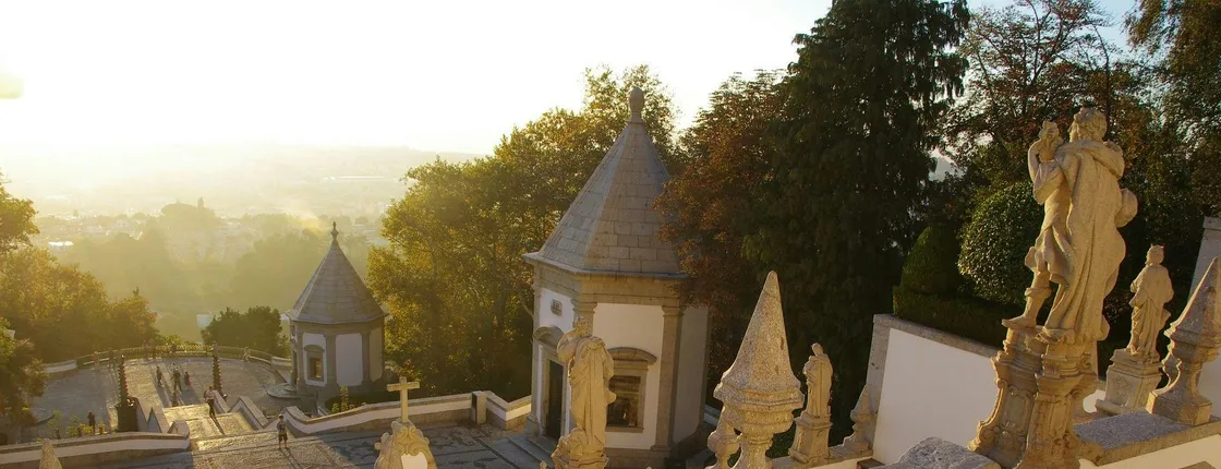 Guimarães and Braga tour in a small group from Porto