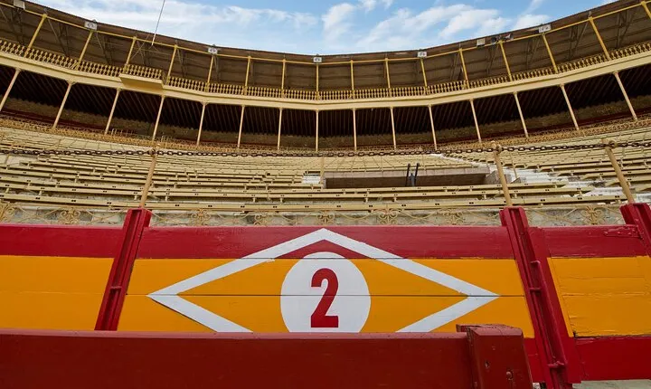 Private Guided Visit to the Alicante Bullring and Museum