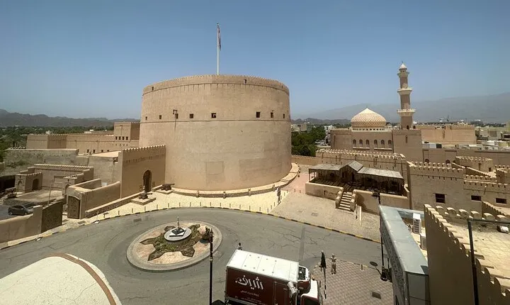 Historical Nizwa and its HIDDEN GEMS (in different languages)