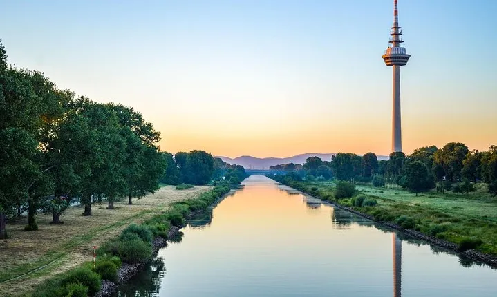 Discover Mannheim’s most Photogenic Spots with a Local