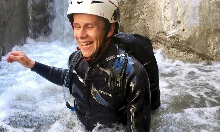 Canyoning half day - Heart Creek Canyon (beginner level)