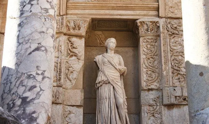 Day Tour to Ephesus from Istanbul with Domestic Flights
