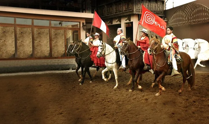 Full Day Private Pachacamac including lunch with Paso Horse show