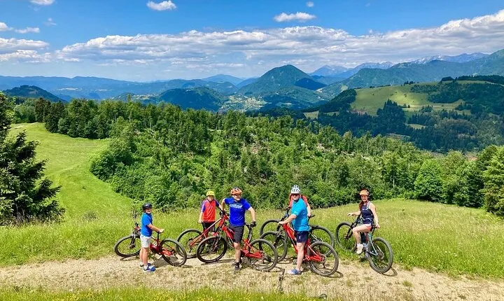 E-bike tour Škofja Loka