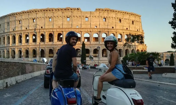 Secret Rome Vespa Tour with Driver