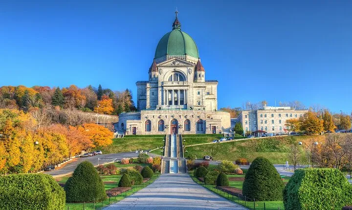 Full Day Montreal Guided City Tour with Cruise from Ottawa