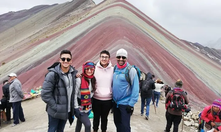 Cusco 3-Day Tour: Humantay Lake, Machu Picchu & Rainbow Mountain