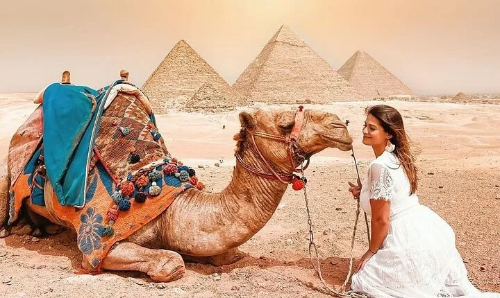 Pyramids of Giza And Cairo Tour By Bus from Sharm