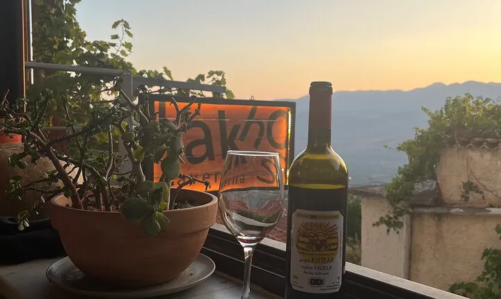 Wine & History Mythical Tour