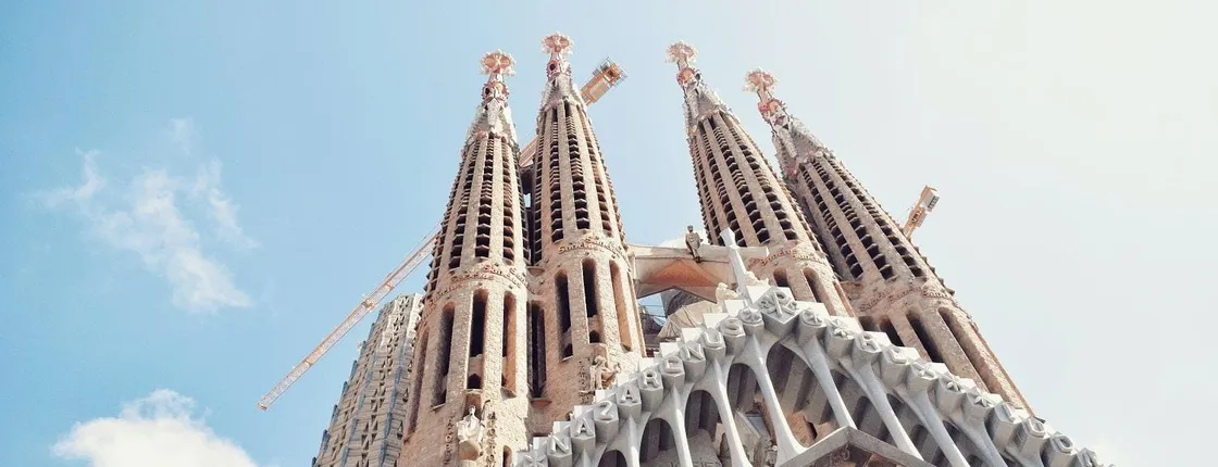 Barcelona highlights combo tour with Sagrada Familia