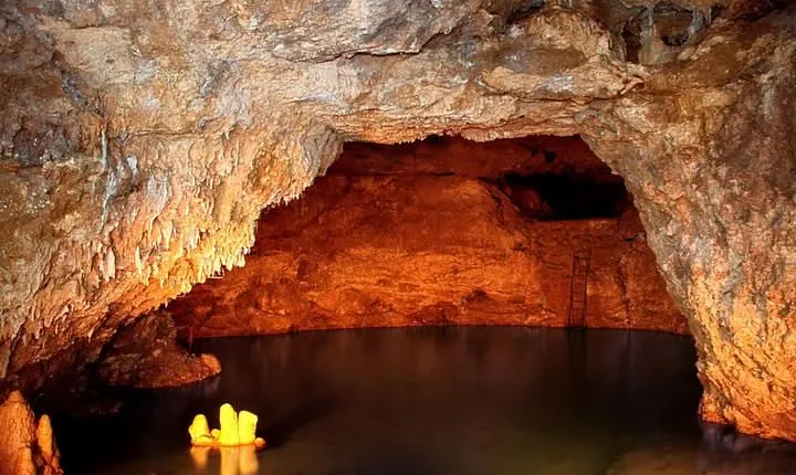 Harrison's Cave and Mount Gay Rum Tour