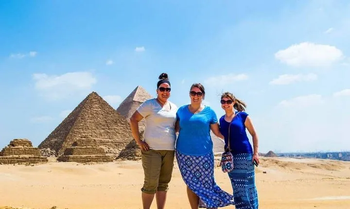 4- Hours Private Tour To Giza Pyramids With Camel Ride And Lunch From Cairo