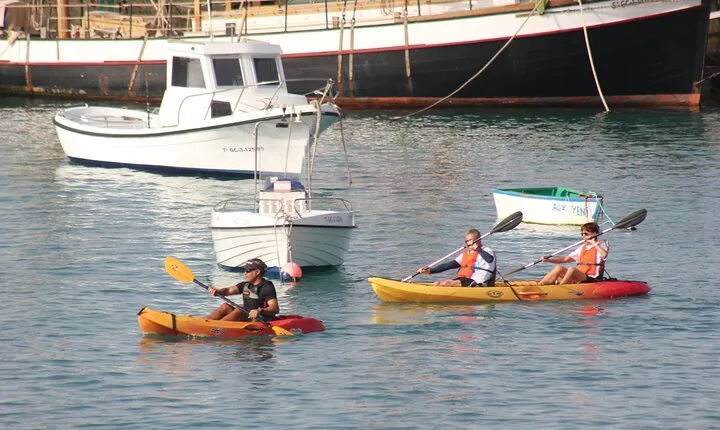 Kayak Tour in Playa Blanca