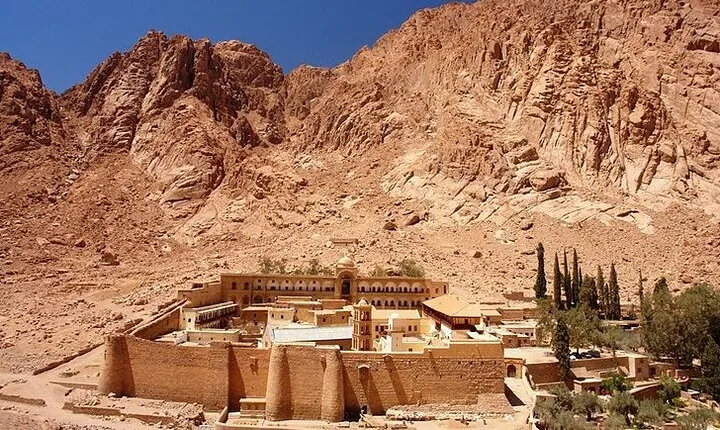 Saint Catherine's Monastery half-day Tour with Lunch from Dahab
