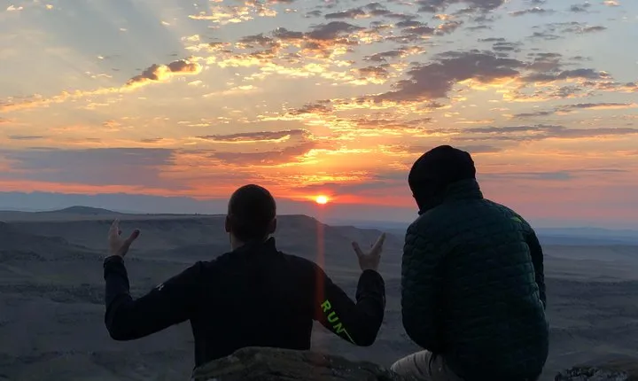 Gareja Sunrise Hike Tour from Tbilisi and Rainbow Hills Trail