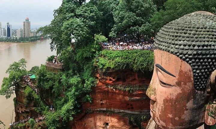 2-Day Private Tour to Chengdu City Highlights+ Leshan Buddha from Beijing by Air